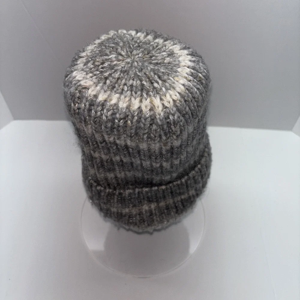Time And Tru Women's Striped Knit Beanie Hat‎ Med Gray Heather
